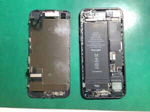 iPhoneSE2の修理ならスマホ修理工房二俣川店へ！